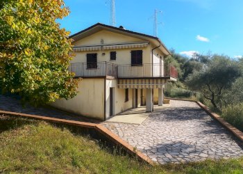 18896.png - Independent house Sarzana - photo 1