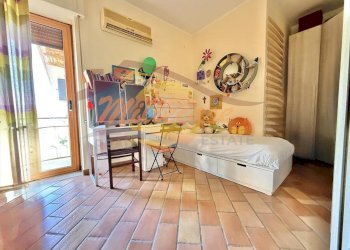 a5c43465-246b-4536-86b9-57a1eb12b1f3.jpeg - Four-room apartment Viale Tica, Siracusa - photo 19