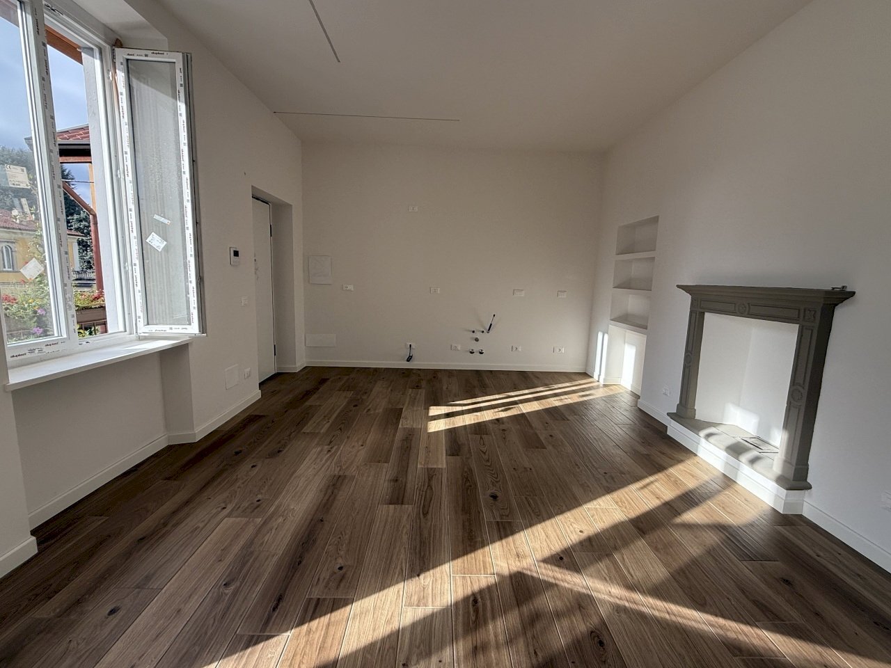 zona giorno - Bilocale Via Giuseppe Sirtori 1, Carate Brianza - foto 1