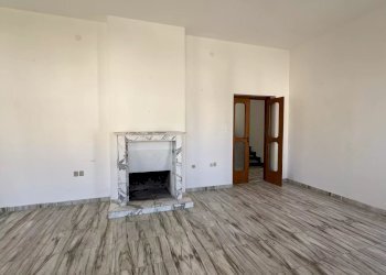 Villa Viale della Repubblica, Altomonte - foto 4