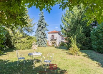 Historic Residence hamlet San Rocco Castagnaretta, Cuneo - photo 1