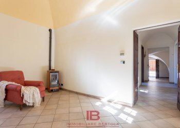 Historic Residence hamlet San Rocco Castagnaretta, Cuneo - photo 10