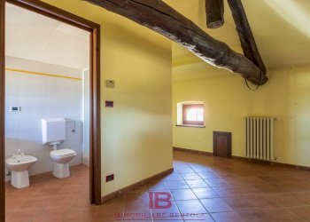 Historic Residence hamlet San Rocco Castagnaretta, Cuneo - photo 32
