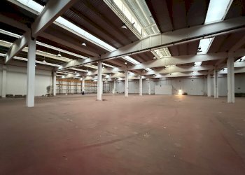 Capannone via Enrico Mattei, Castello d'Argile - foto 15