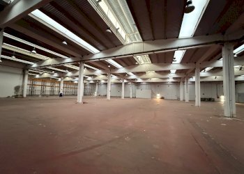 Capannone via Enrico Mattei, Castello d'Argile - foto 16