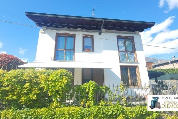 Apartment via Edelweiss, Aosta - photo 1