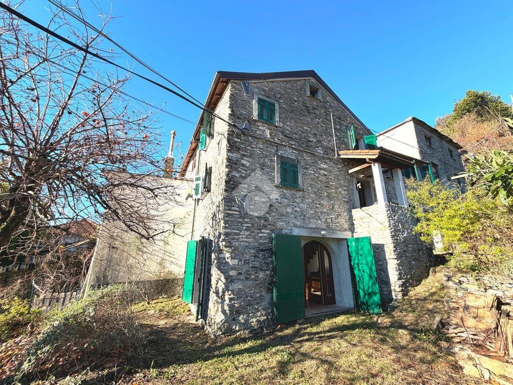 Casa semi indipendente Via Cadelè Bricollo, Serra Riccò - foto 1