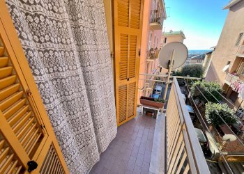 Trilocale Genova (zona Sestri Ponente) - foto 5