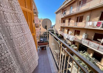 Trilocale Genova (zona Sestri Ponente) - foto 23