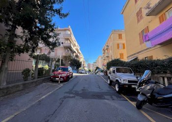 Trilocale Genova (zona Sestri Ponente) - foto 31