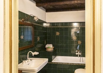 Attic Ceva - photo 26