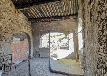 Attic Ceva - photo 29