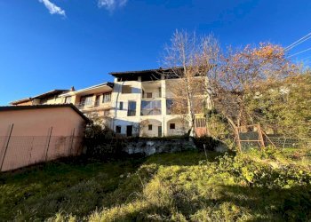 Casa semi indipendente Via Gaeta, Val di Chy - foto 1