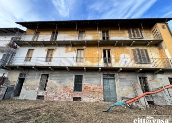 Stabile - Palazzo San Sebastiano da Po - foto 9