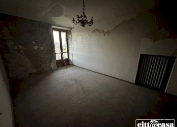 Stabile - Palazzo San Sebastiano da Po - foto 11