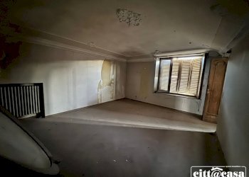 Stabile - Palazzo San Sebastiano da Po - foto 18