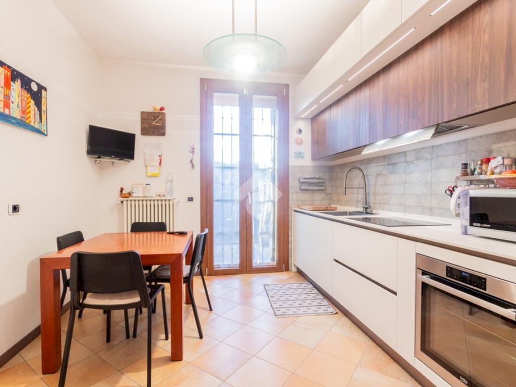 Terraced Villa Via Mandrio, Correggio - photo 1