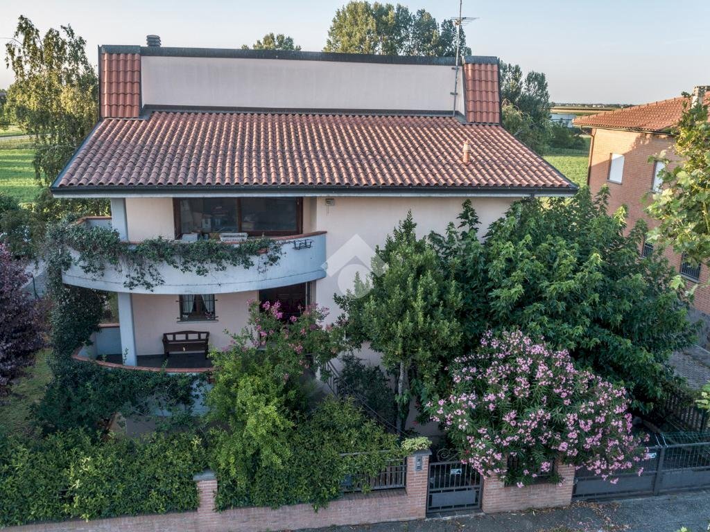 Villa Via Basoli, Castel Guelfo di Bologna - foto 1