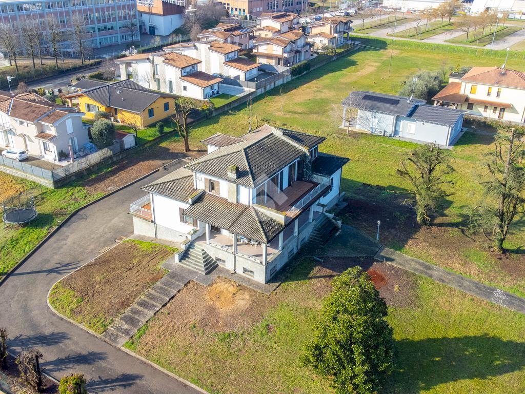 Villa Trifamiliare Via Aurelio Nicolodi, Parma - foto 1