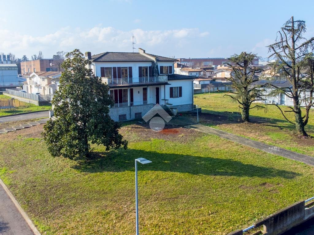 Villa Trifamiliare Via Aurelio Nicolodi, Parma - foto 2