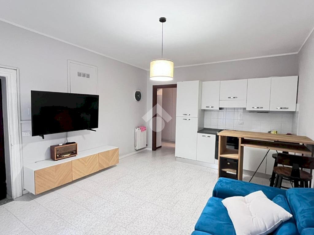 Bilocale Via Corsico, Milano (zona Porta Genova) - foto 1