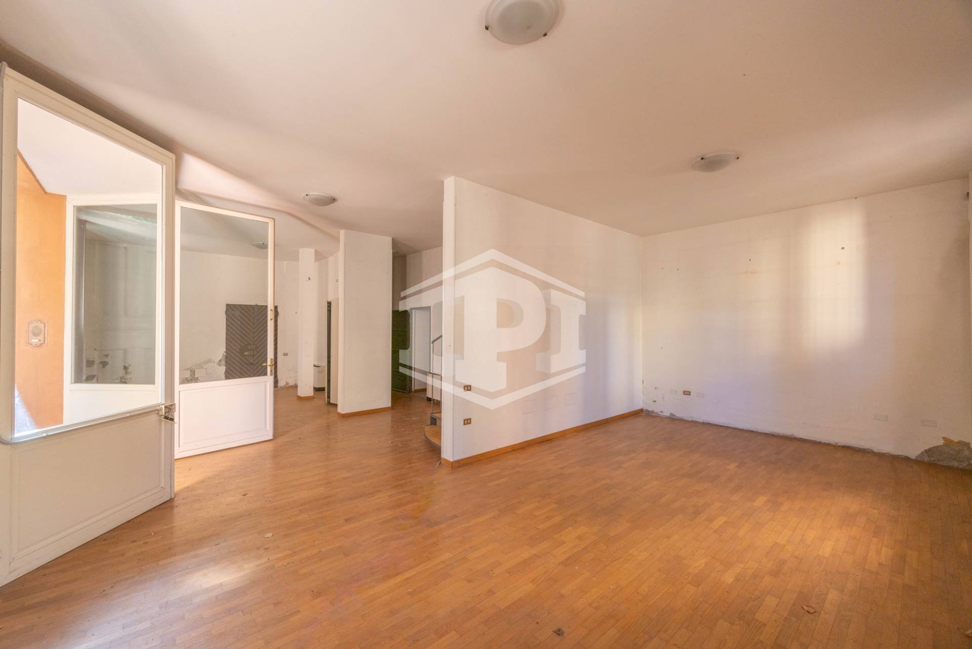 Casa indipendente Strada Maggiore, Bologna (zona Centro Storico) - foto 2