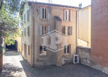 Casa indipendente Strada Maggiore, Bologna (zona Centro Storico) - foto 25
