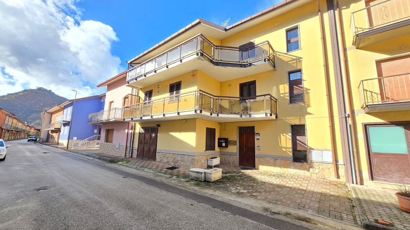 Foto 1 - Trilocale via Arduino Candela
 
61, Volturara Irpina - foto 1