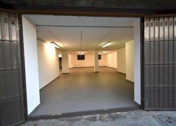 Foto 1 - Magazzino Via Giovanni Falcone
 
38, Ornago - foto 1