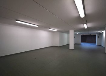 Foto 4 - Magazzino Via Giovanni Falcone
 
38, Ornago - foto 4