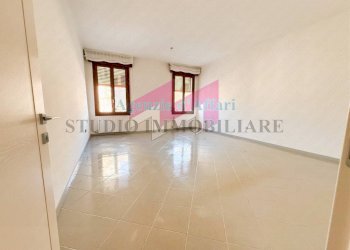 Foto 2 - Casa semi indipendente Piazza Libertà
 
104, Castelmassa - foto 2