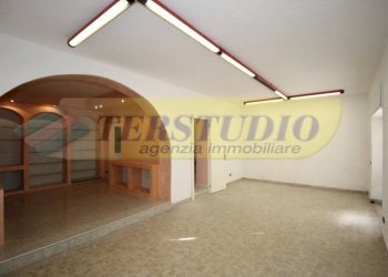 Foto 11 - Office Via Lega Lombarda
 
snc, Pontida - photo 11