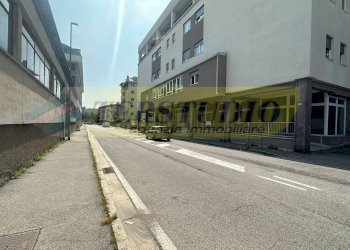 Foto 3 - Negozio Via Ginevrina da Fossano
 
20, Cantù - foto 3