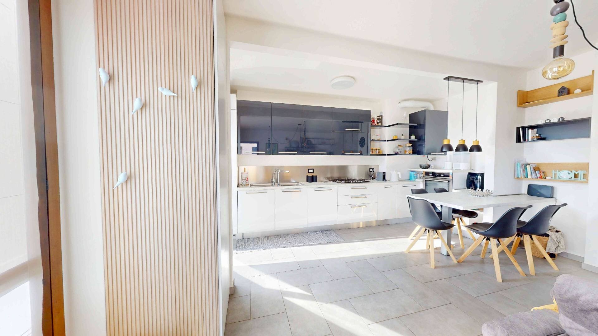 Foto 2 - Three-room apartment Lonate Ceppino - photo 2