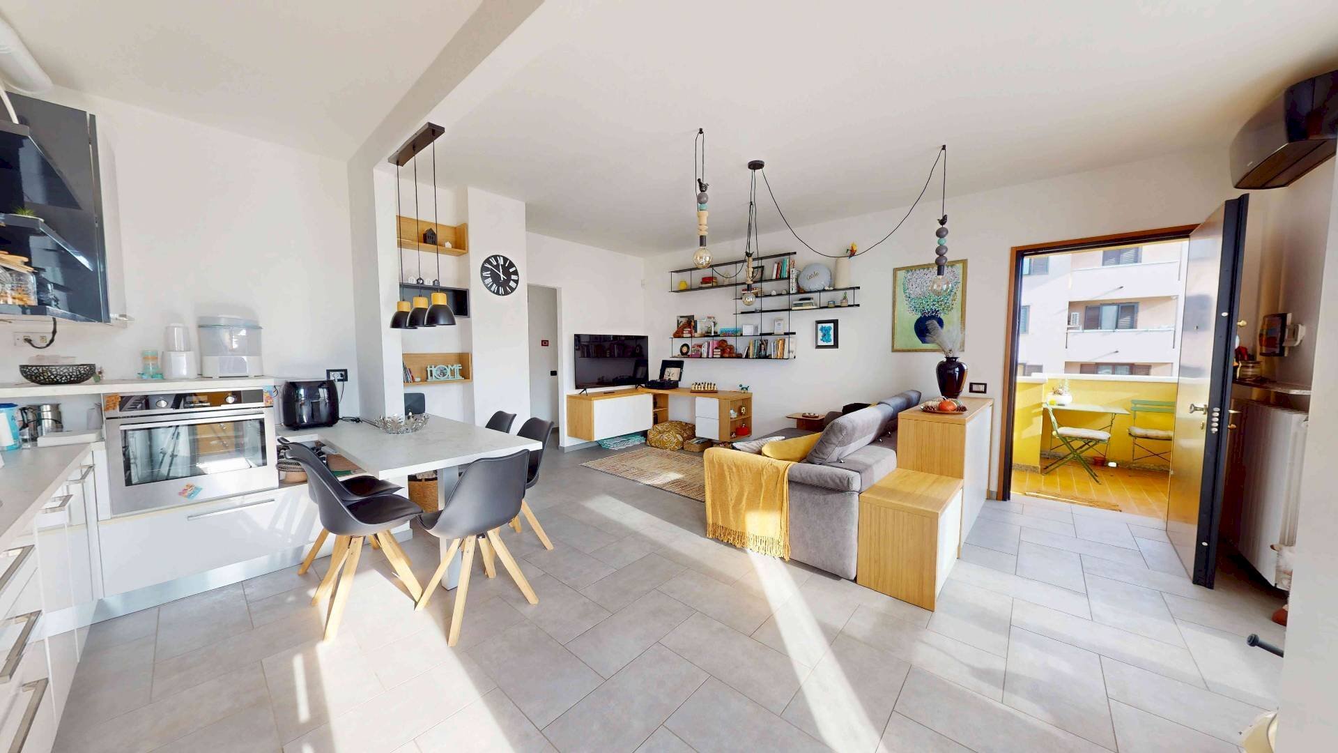 Foto 3 - Three-room apartment Lonate Ceppino - photo 3