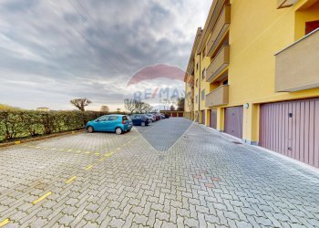 Edificio all\'aperto - Trilocale Achille Grandi
 
30, Vanzago - foto 29