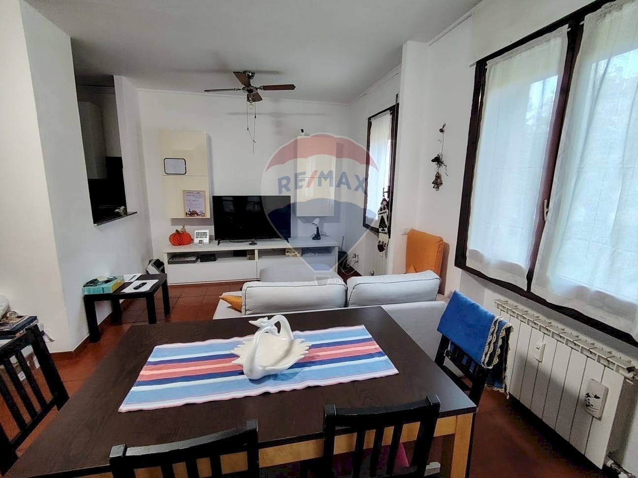 Sala da pranzo - Trilocale Via Labriola
42, Rho - foto 3