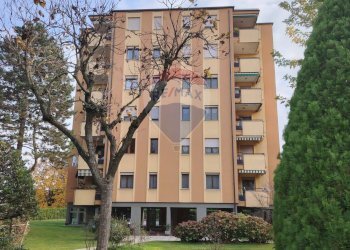 Edificio all\'aperto - Trilocale Via Labriola
 
42, Rho - foto 1