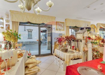 Entrata - Negozio via vittorio veneto
 
24b, Vignate - foto 4