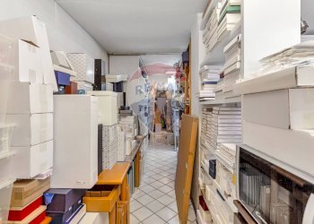 Magazzino - Negozio via vittorio veneto
 
24b, Vignate - foto 7