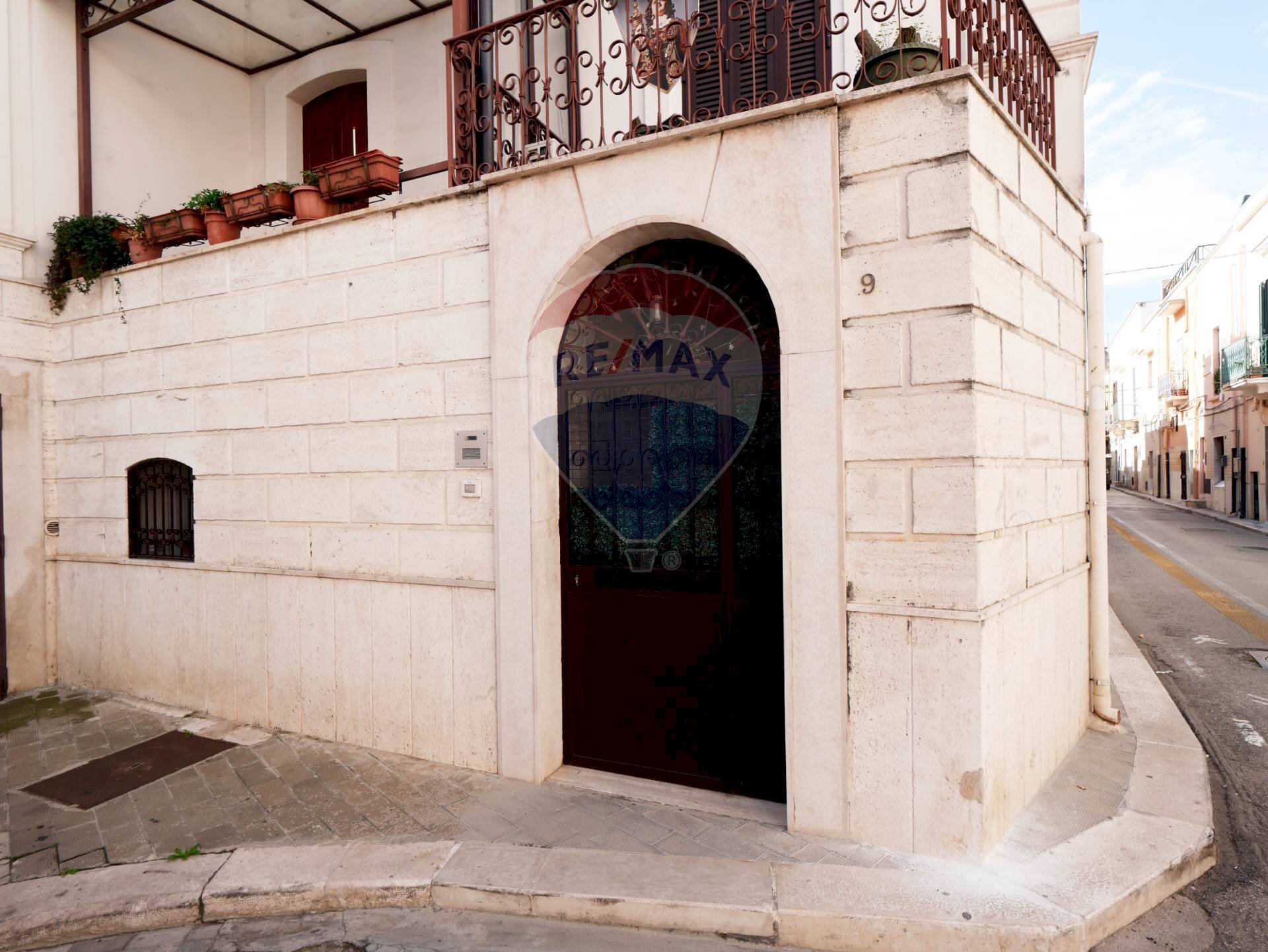 Edificio all\'aperto - Appartamento Via  Martino
 
7/9, Bari - foto 3