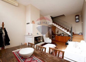 Sala da pranzo - Appartamento Via  Martino
 
7/9, Bari - foto 10