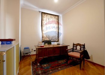 Camera / camera da letto - Appartamento Via  Martino
 
7/9, Bari - foto 11