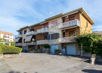 Edificio all\'aperto - Bilocale Via San Giacomo
 
7A, Catania - foto 2