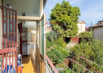 Balcone - Bilocale Via San Giacomo
 
7A, Catania - foto 17