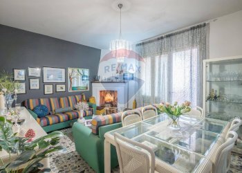 Sala da pranzo - Appartamento via vespri
 
3, Caltagirone - foto 22