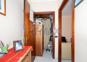 Hall / corridoio - Trilocale Viale Librino
 
14, Catania - foto 18