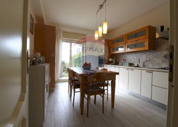 Cucina - Villa a Schiera Via Del Bosco
 
185, Mascalucia - foto 15