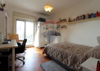 Camera / camera da letto - Villa a Schiera Via Del Bosco
 
185, Mascalucia - foto 32