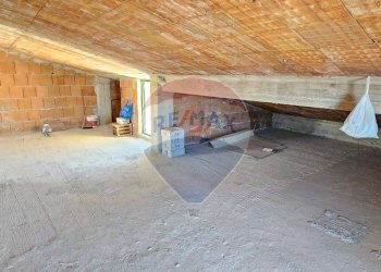 INTERNO RUSTICO - Rustico Via Gaggini
 
29, Acquedolci - foto 4